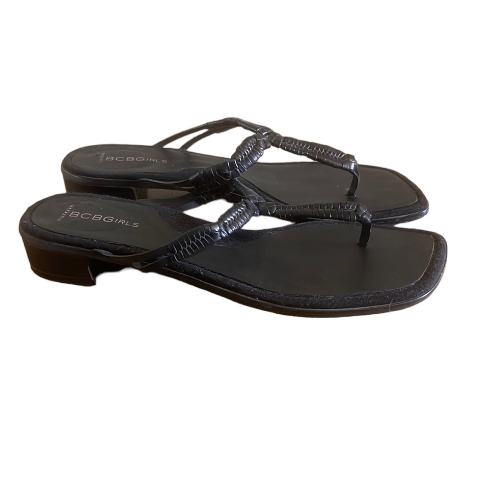 BCBGirls Black Thong Sandals Size 8